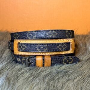 Louis Vuitton crossbody monogram strap